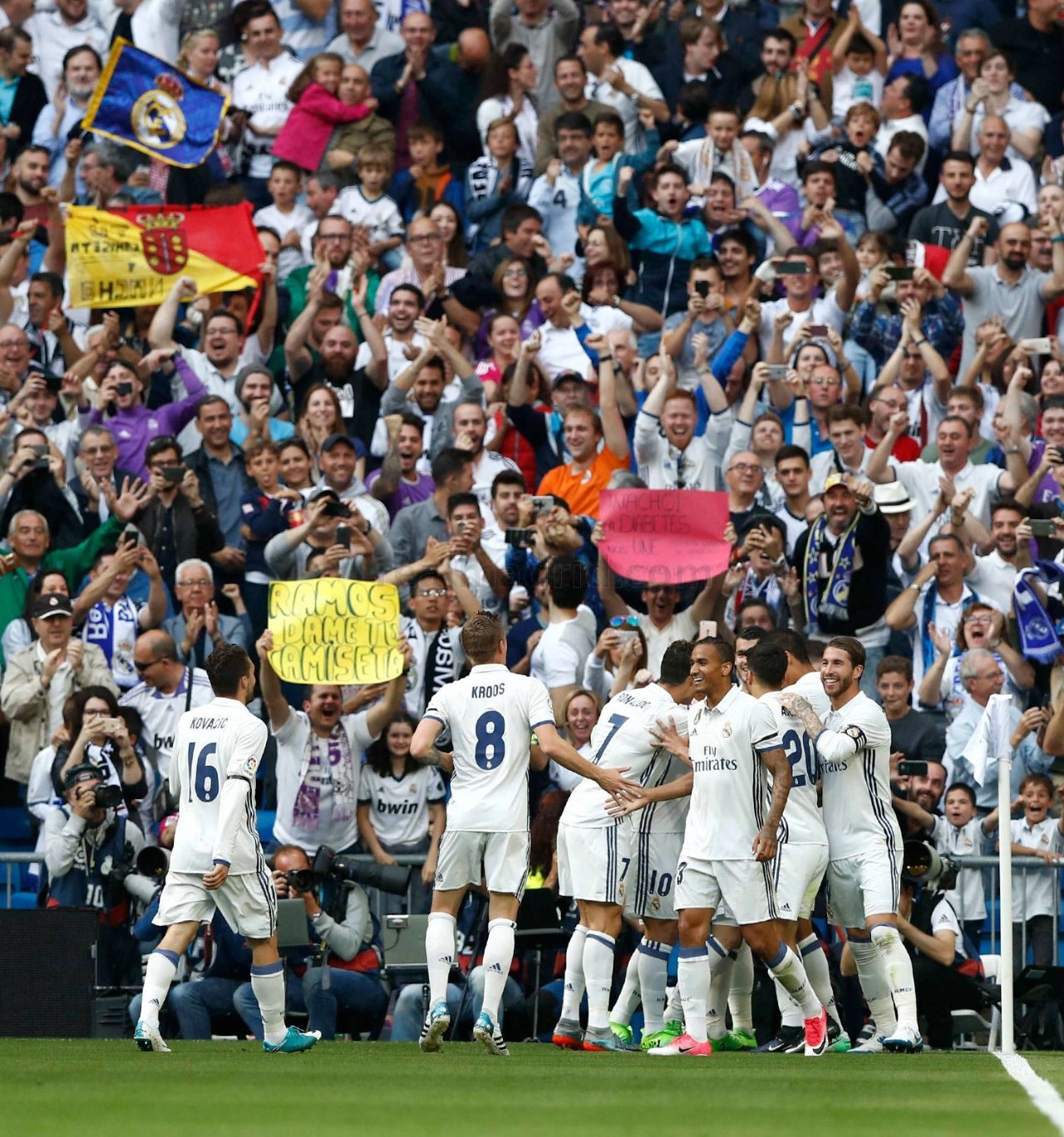 德前锋布莱 德前锋布莱